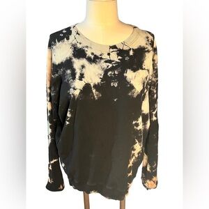 Oli Viv reverse tie dye crewneck sweatshirt